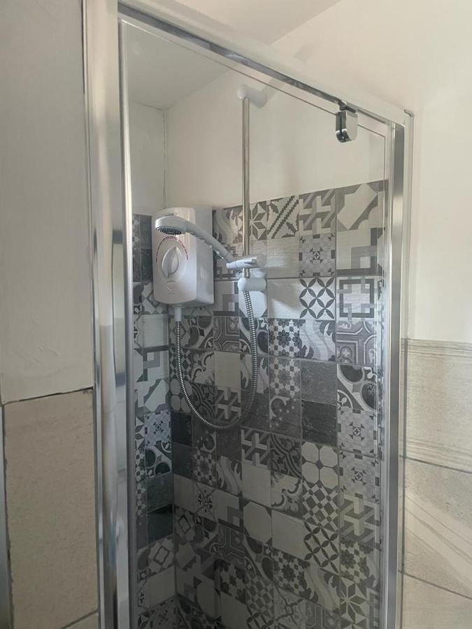 Boutique Apartment วิคโลว์ ภายนอก รูปภาพ